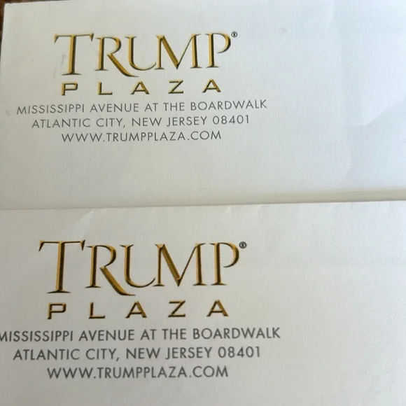TRUMP Plaza Vintage Letter Size Envelopes - Picture 6 of 7